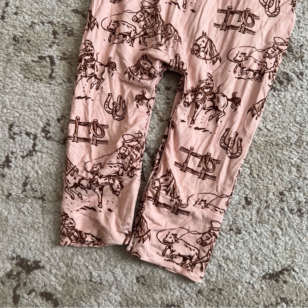 LITTLE WESTERN BABES | Rodeo Romper - Picture 8 of 8